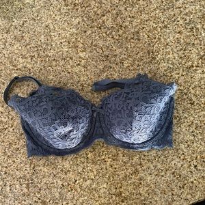 Victorias Secret lined Demi bra 34DDD NWOT.